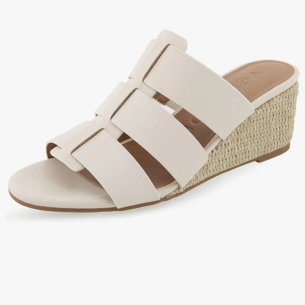 10.5W AEROSOLES Women's Egg Nog Wedge Sandals